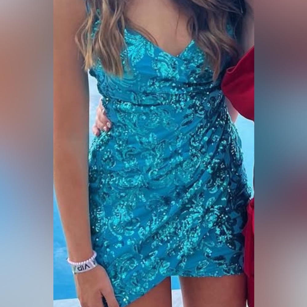 NWT Windsor Turquoise Sequin Dress